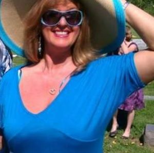 Shu shu soft teal t-shirt material pullover blouse